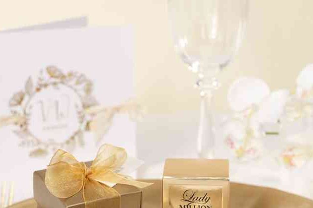Idée de cadeau : des parfums miniatures