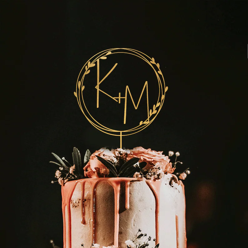 cake topper initiales mariés